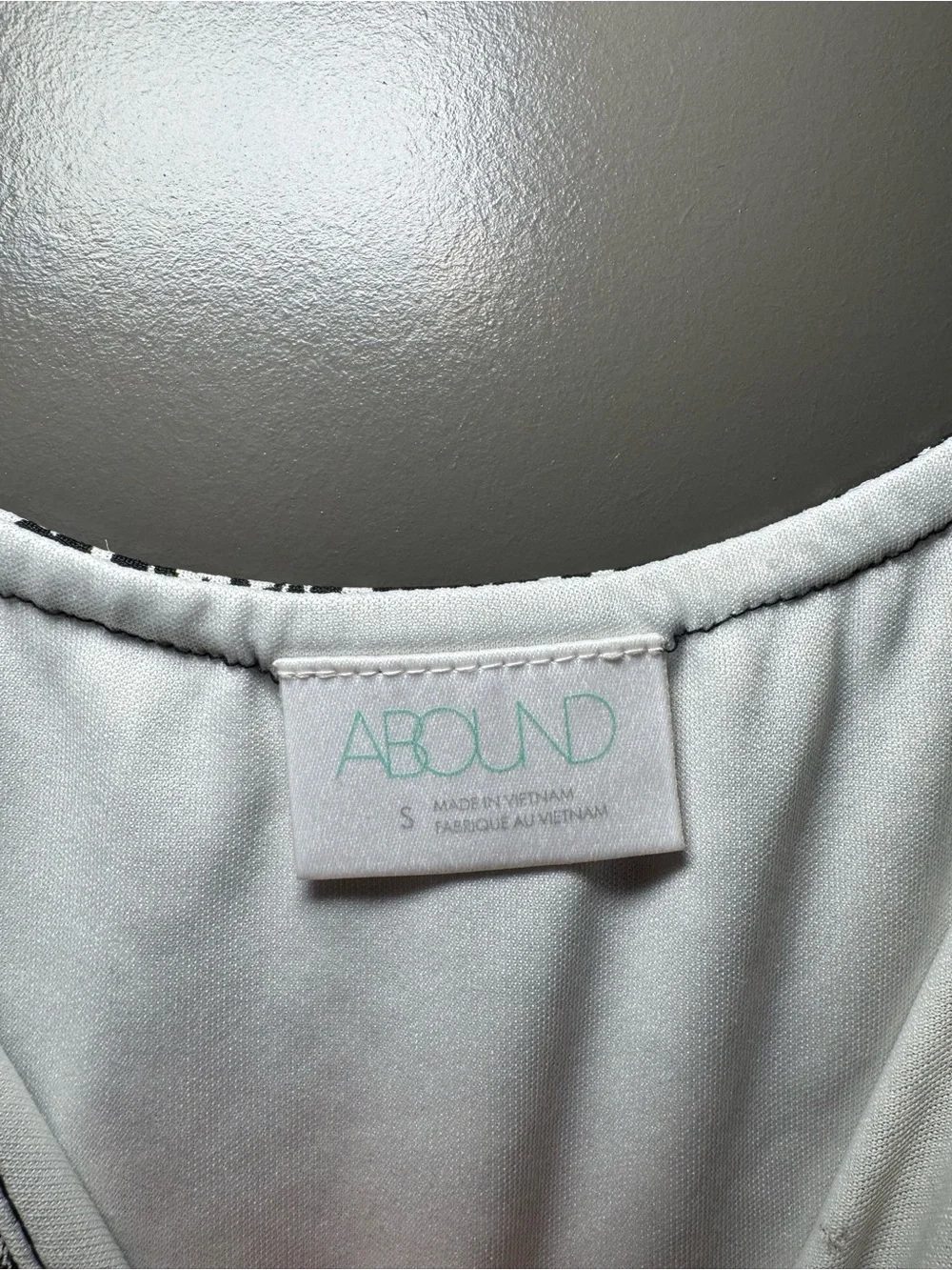 Abound Black and White Spotted Puff Sleeve Crop Top